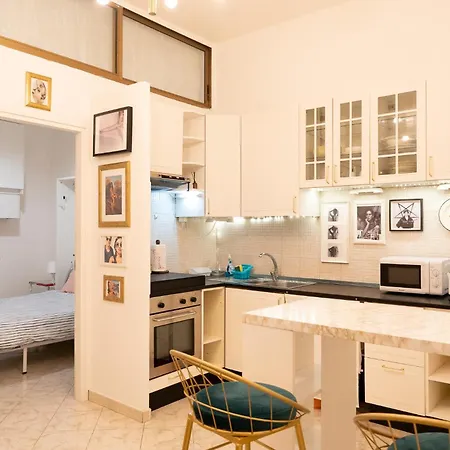 Nova House 3 3 Bagni Perfetta Per Famiglie E Gruppi A Due Passi Da Termini Apartmán